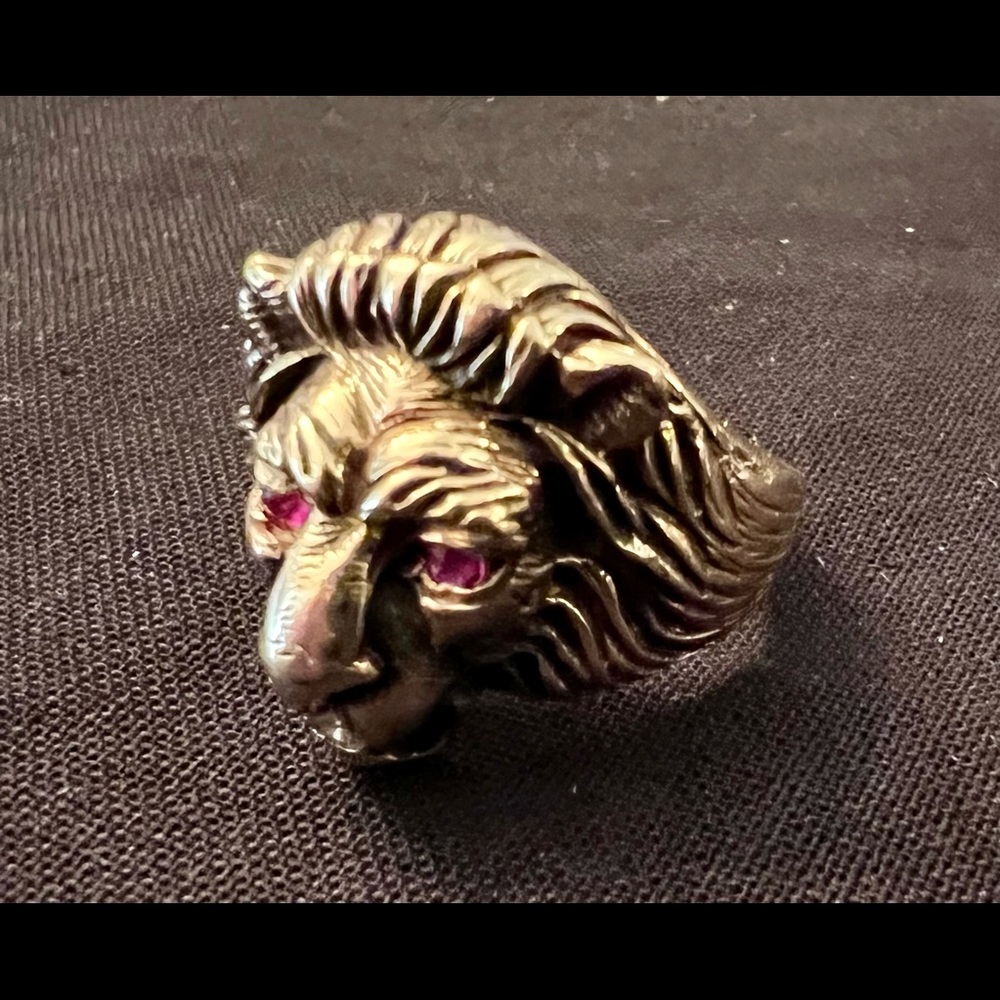 Vintage Lion 14k Gold Ring 11.7 grams of gold - Picture 4 of 13
